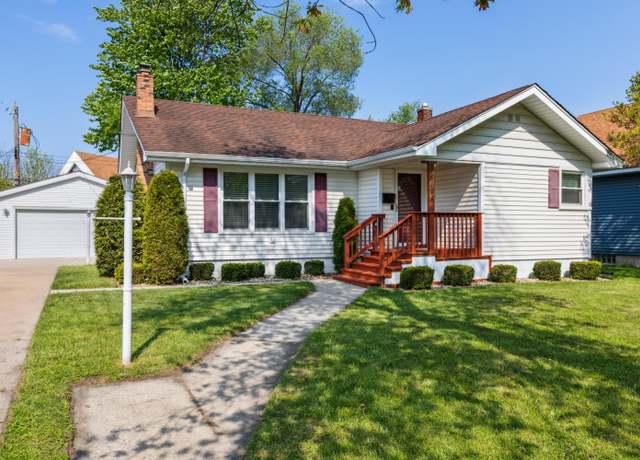 Property at 8118 Howard Ave, Munster, IN 46321, 3 beds, 1 bath