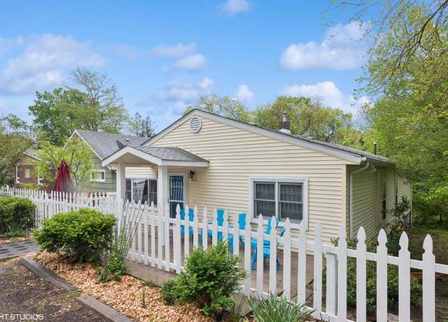 Property at 7413 Maple Ave, Gary, IN 46403, 5 beds, 3 baths