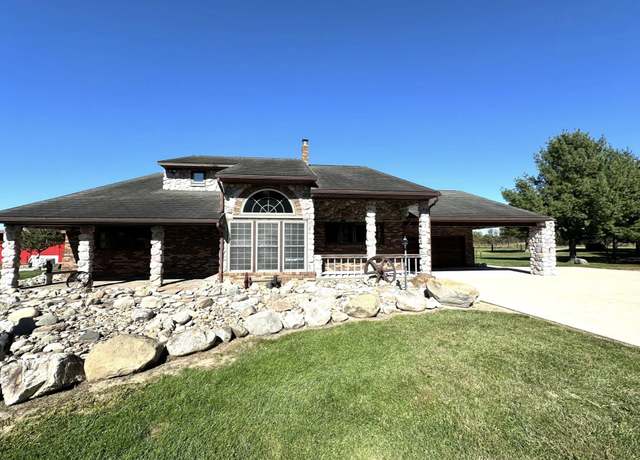 Property at 31513 Shively Rd, Walkerton, IN 46574, 4 beds, 2.5 baths