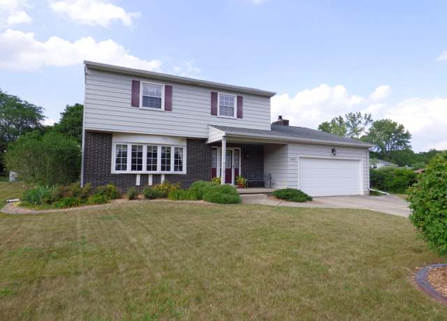 Property at 605 Stratford Ter, Valparaiso, IN 46383, 4 beds, 2.5 baths