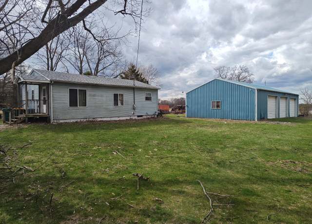 Property at 52 E Lincoln Ave, North Judson, IN 46366, 3 beds, 1 bath