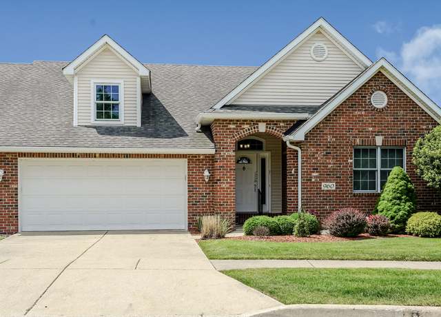 Property at 960 Ryan Ct, Crown Point, IN 46307, 4 beds, 3 baths