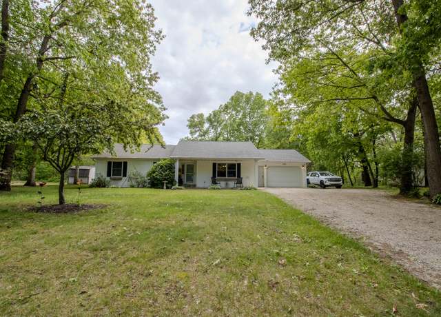 Property at 1202 Corey Dr, Knox, IN 46534, 4 beds, 3 baths
