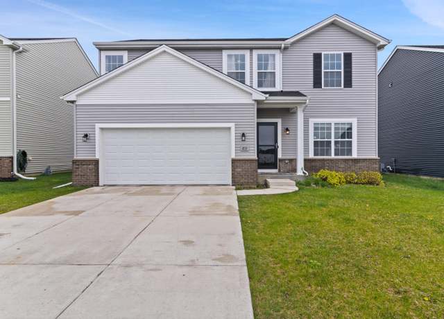 Property at 2113 W 132nd Pl, Crown Point, IN 46307, 4 beds, 2.5 baths