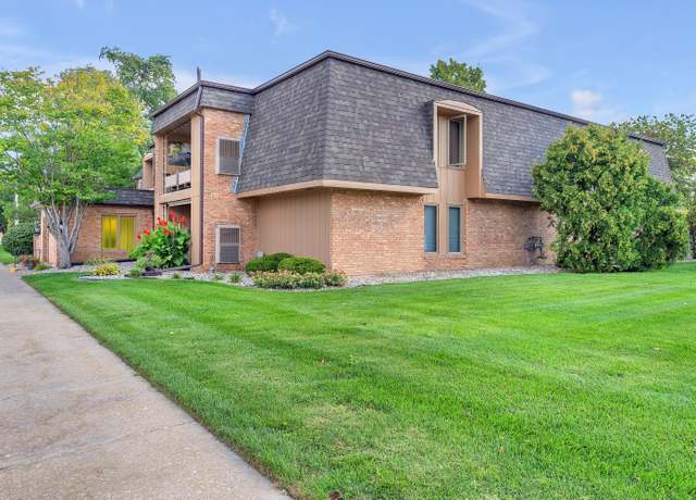 Property at 8745 Janeway Ct Unit J3, Munster, IN 46321, 2 beds, 2 baths