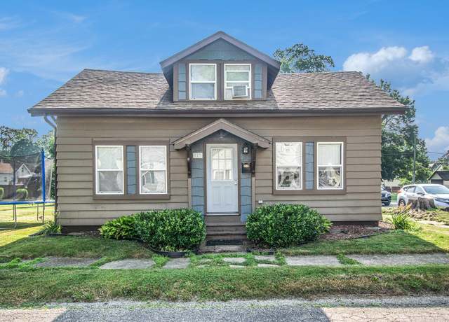 Property at 113 Norton St, La Porte, IN 46350, 3 beds, 2 baths