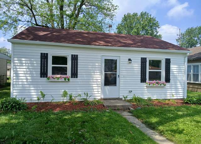 Property at 7616 Walnut Ave, Hammond, IN 46324, 3 beds, 1 bath