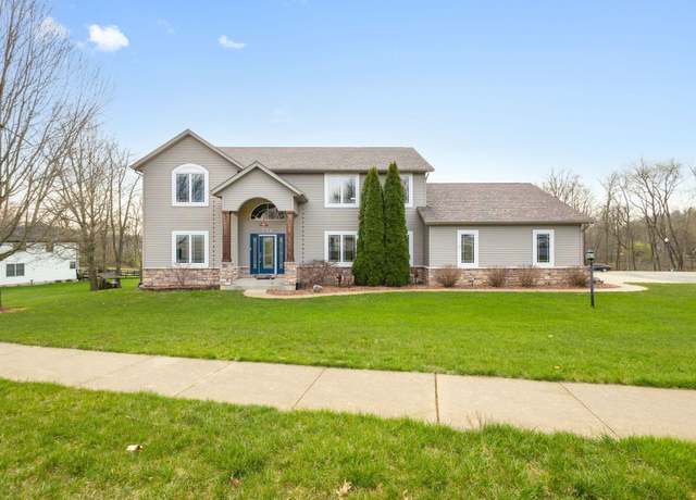 Property at 312 Rigg St, New Carlisle, IN 46552, 4 beds, 3.5 baths
