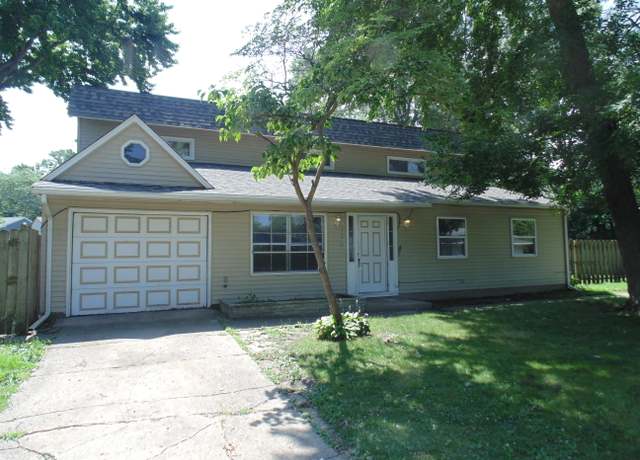 Property at 336 Chestnut St, Michigan City, IN 46360, 5 beds, 2 baths
