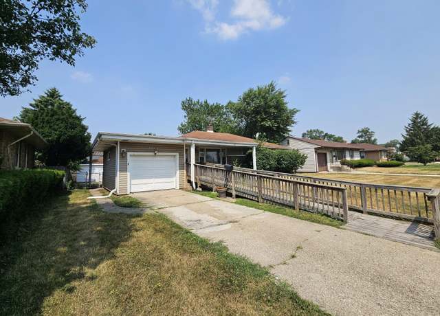 Property at 6914 Baring Ave, Hammond, IN 46324, 3 beds, 1 bath