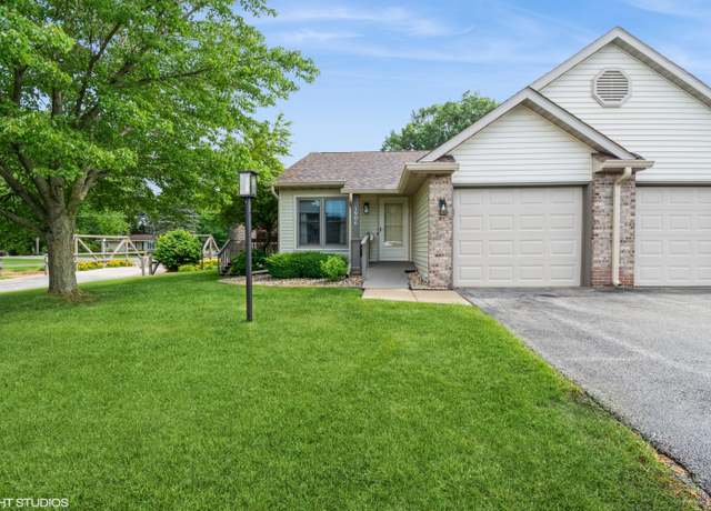 Property at 1906 Creekside Ct, Valparaiso, IN 46383, 2 beds, 2 baths