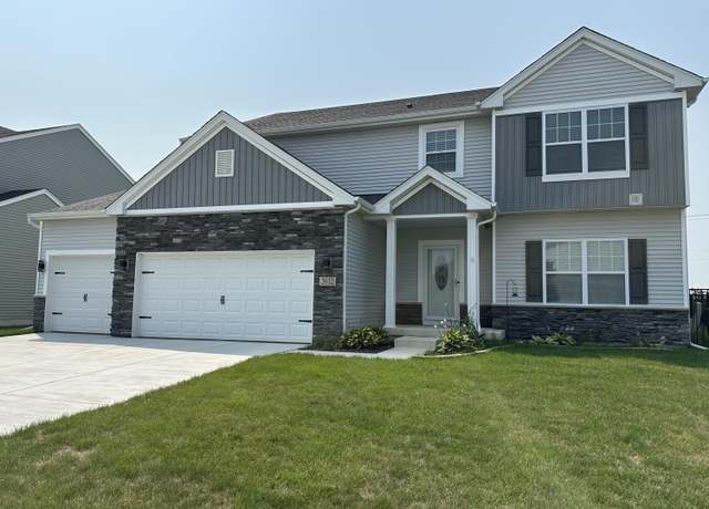 Property at 2612 W 132nd Ln, Crown Point, IN 46307, 5 beds, 2.5 baths