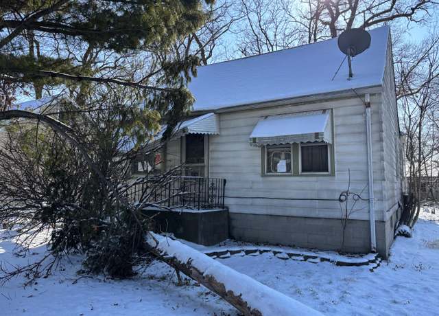 Property at 4710 E Liverpool Rd, Lake Station, IN 46405, 3 beds, 1 bath