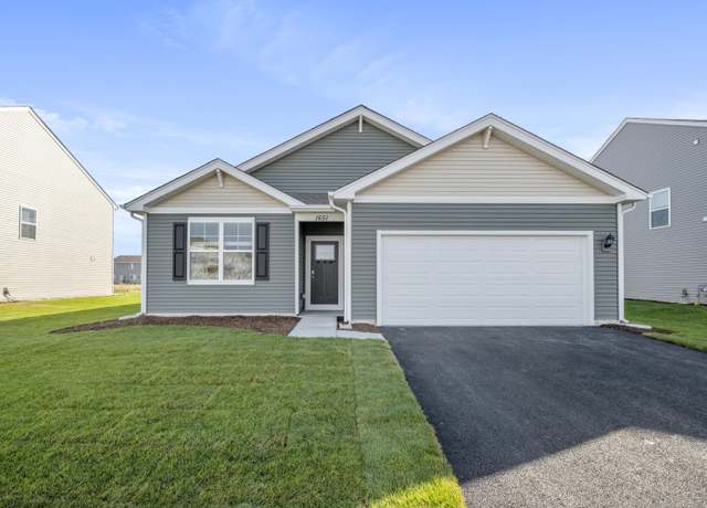 Property at 608 Ensign Pl, Hebron, IN 46341, 3 beds, 2 baths
