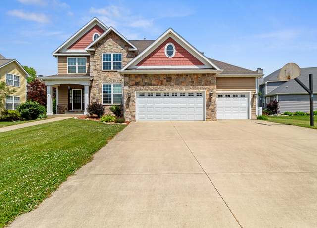 Property at 2605 Nottingham Dr, Valparaiso, IN 46383, 3 beds, 2.5 baths