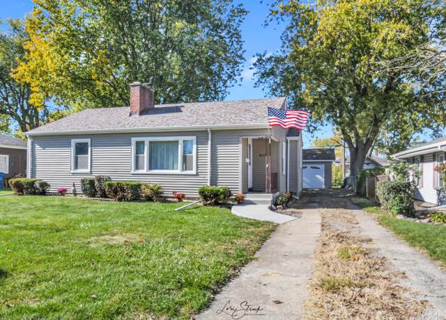 Property at 1932 Lake St, Dyer, IN 46311, 3 beds, 1 bath