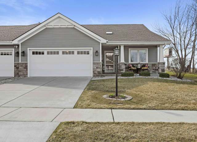 Property at 10302 Red Rock Pl, Dyer, IN 46311, 2 beds, 2 baths