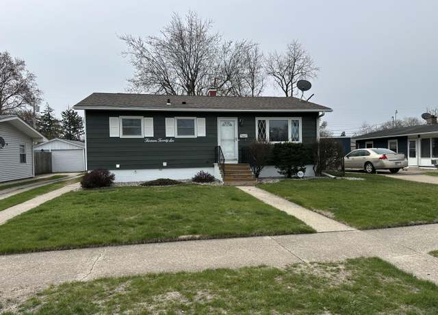 Property at 1326 170th Pl, Hammond, IN 46324, 3 beds, 2 baths