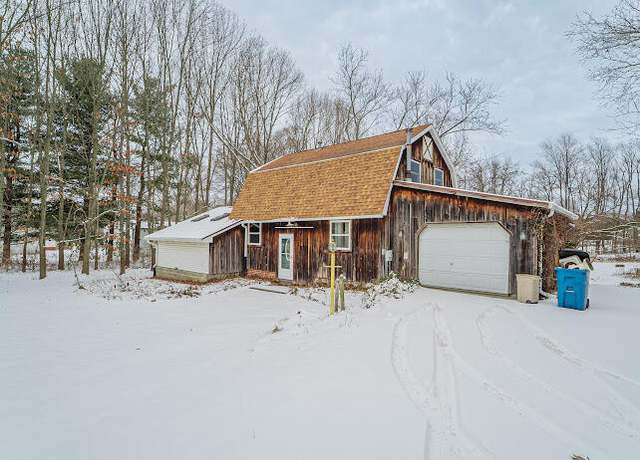 Property at 335 E Tratebas Rd, Chesterton, IN 46304, 4 beds, 2 baths