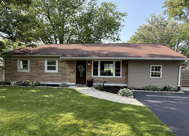 Property at 4520 W 107th Pl, Crown Point, IN 46307, 4 beds, 2 baths