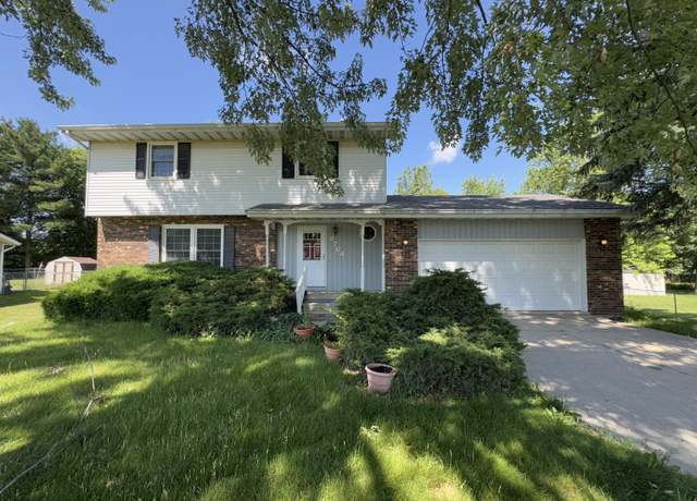Property at 3764 Kingsway Dr, Crown Point, IN 46307, 4 beds, 2 baths