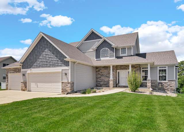 Property at 2813 Westwind Dr, Valparaiso, IN 46385, 4 beds, 2.5 baths
