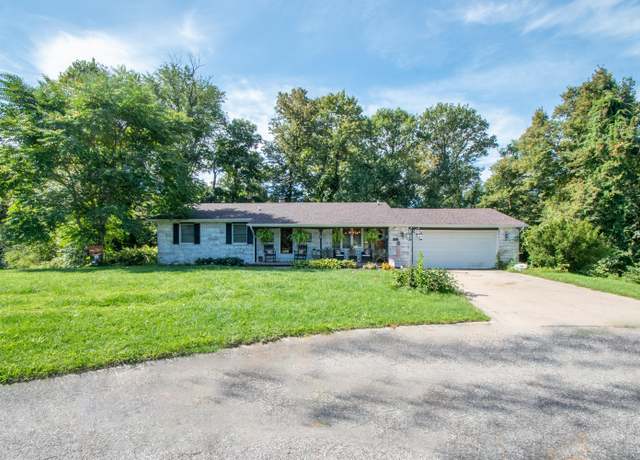 Property at 611 Bayberry Ct, Valparaiso, IN 46385, 3 beds, 2 baths