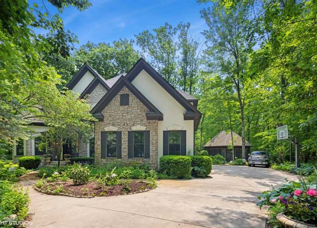 Property at 222 Crabapple Ln, Valparaiso, IN 46383, 5 beds, 5.5 baths