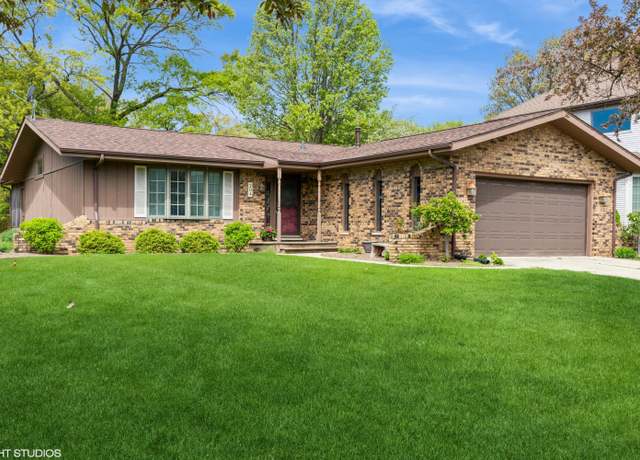 Property at 204 N Elgin St, Griffith, IN 46319, 3 beds, 2 baths