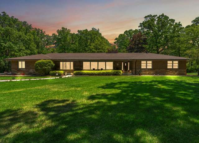 Property at 12611 Polk St, Crown Point, IN 46307, 3 beds, 3.5 baths