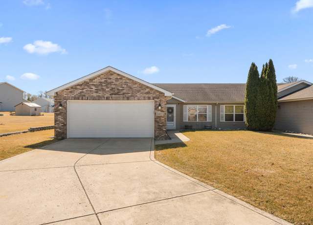 Property at 4401 W 73rd Ct, Merrillville, IN 46410, 2 beds, 2 baths
