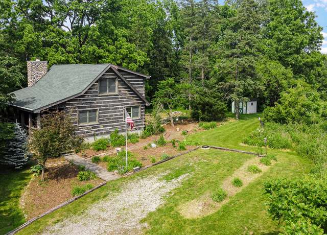 Property at 745 N 200 E, Valparaiso, IN 46383, 3 beds, 2 baths