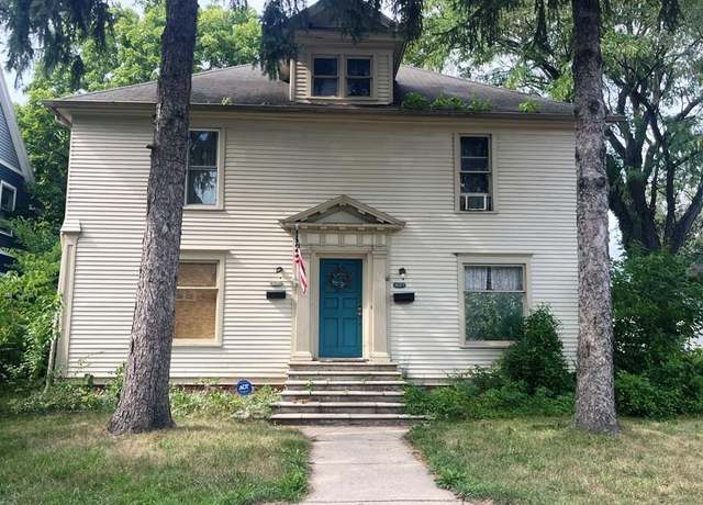 Property at 839 W Colfax Ave, South Bend, IN 46601, 6 beds