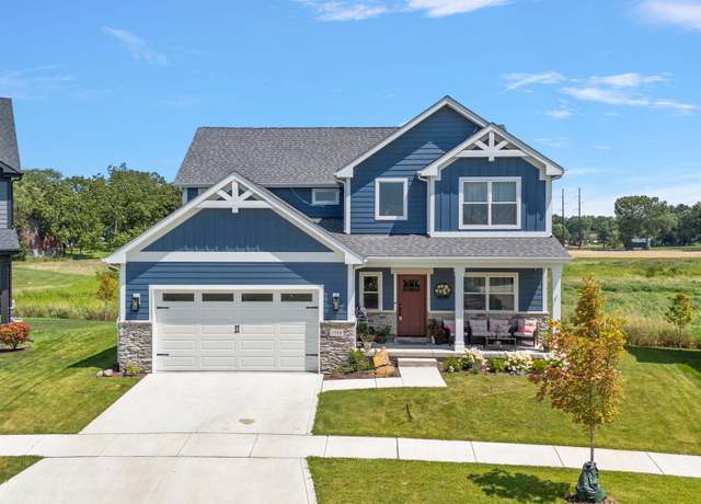 Property at 1568 Forest Ridge Dr, Valparaiso, IN 46385, 4 beds, 3 baths