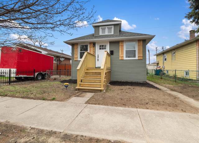 Property at 4135 Torrence Ave, Hammond, IN 46327, 2 beds, 1 bath