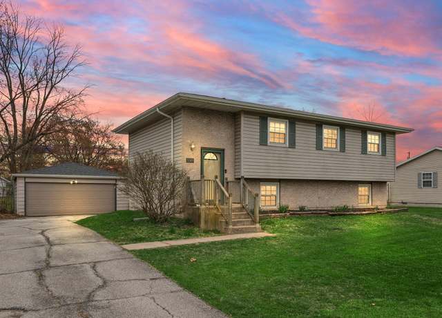 Property at 5549 Batson Ave, Portage, IN 46368, 3 beds, 2 baths