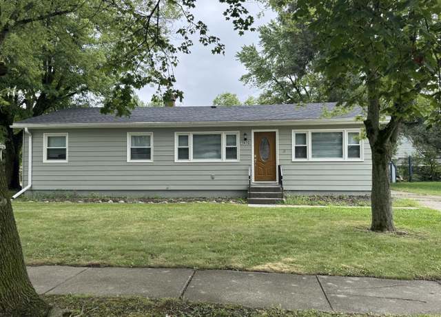 Property at 1415 W 62nd Ave, Merrillville, IN 46410, 3 beds, 2 baths