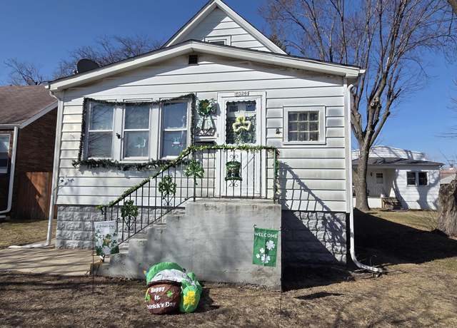 Property at 4324 Wabash Ave, Hammond, IN 46327, 2 beds, 1 bath