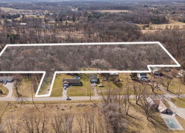 Property at 720 W 100 N, Valparaiso, IN 46385