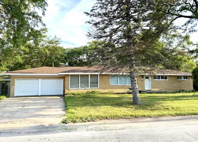Property at 6121 Birch Ave, Gary, IN 46403, 4 beds, 3 baths