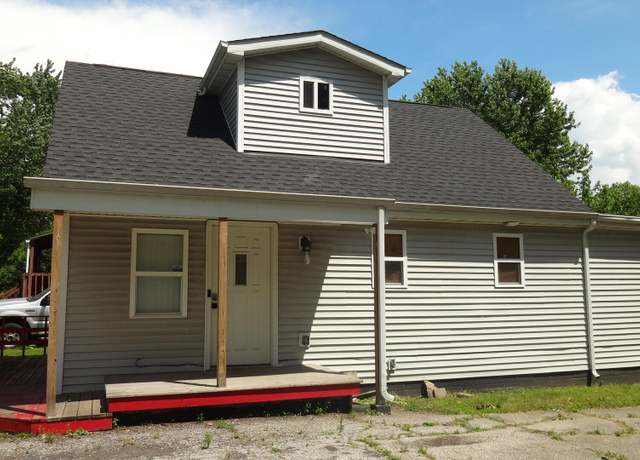 Property at 1008 Cherry St, Hammond, IN 46324, 4 beds, 3 baths