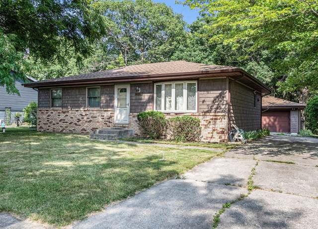 Property at 13109 Colfax St, Cedar Lake, IN 46303, 3 beds, 1 bath