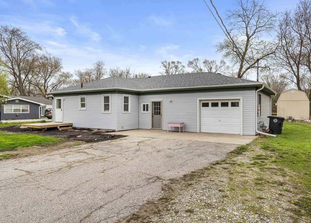 Property at 7317 Clay St, Merrillville, IN 46410, 3 beds, 1 bath