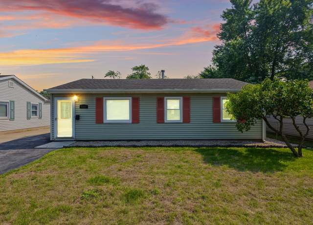 Property at 4069 W 39th Ave, Hobart, IN 46342, 3 beds, 1 bath
