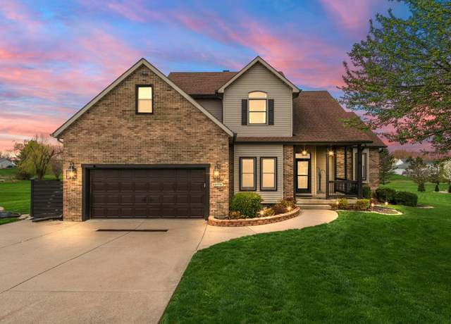 Property at 11072 Miami St, Crown Point, IN 46307, 4 beds, 3 baths