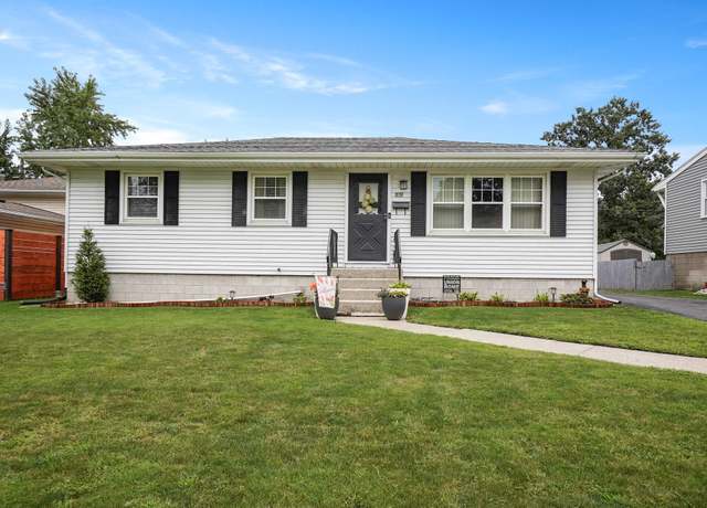 Property at 1913 N Rensselaer St, Griffith, IN 46319, 3 beds, 1.5 baths