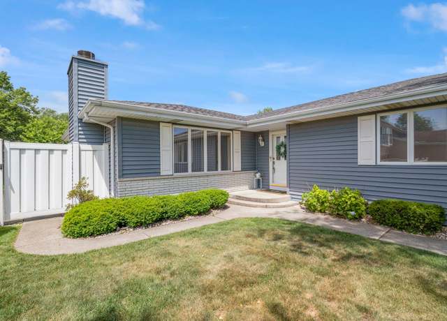 Property at 638 N Lillian Ave, Griffith, IN 46319, 3 beds, 2 baths