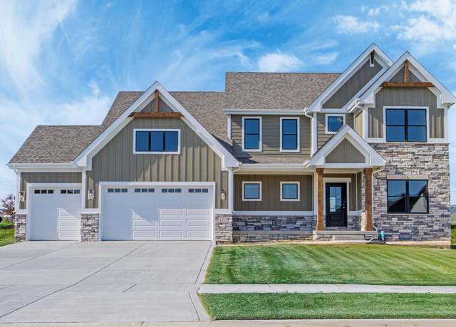 Property at 8312 Wyman Dr, St. John, IN 46373, 4 beds, 3.5 baths