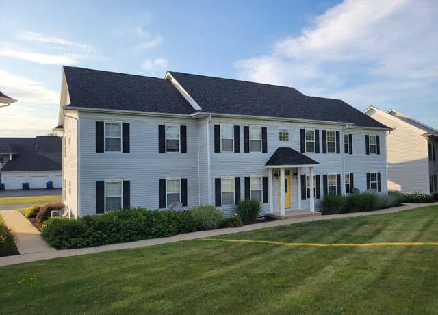 Property at 217 Prestwick Dr Unit B, Valparaiso, IN 46385, 2 beds, 2 baths