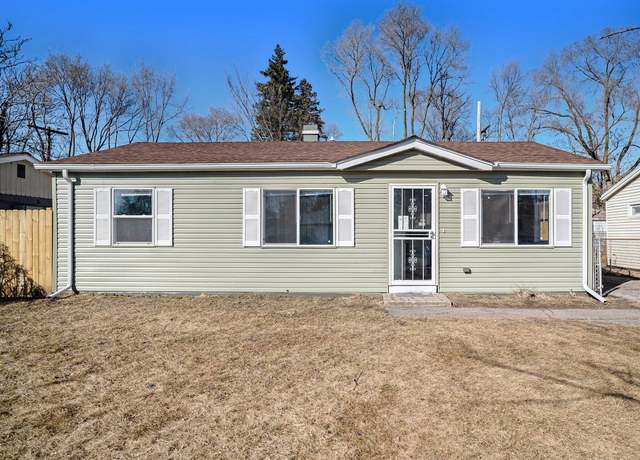 Property at 4216 W 19th Plz, Gary, IN 46404, 4 beds, 1 bath